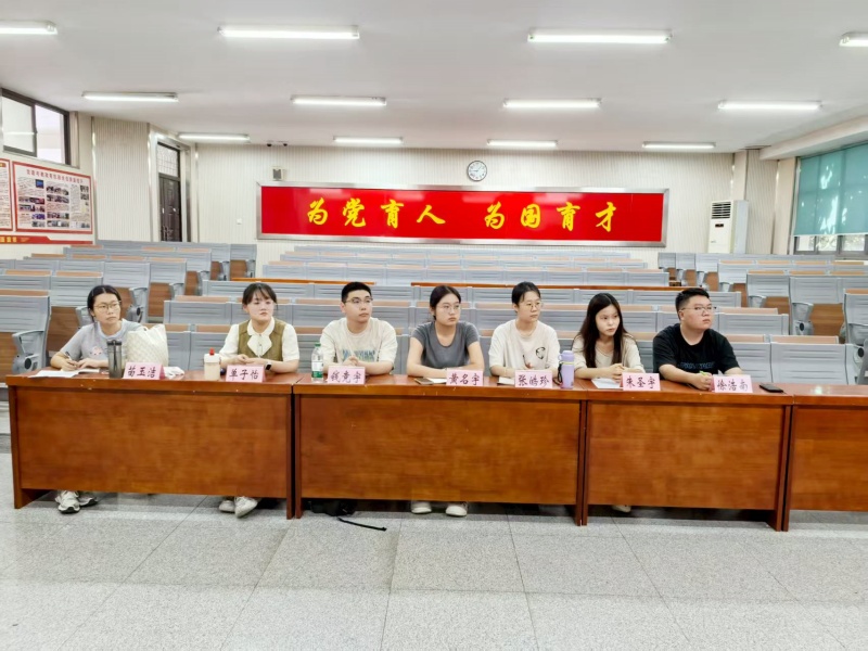 新教师_副本.jpg